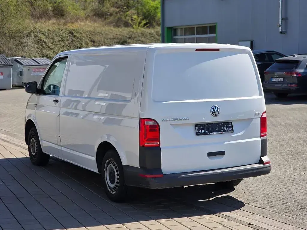 Gebraucht VW T6.1 114 PS (83 kW) 2019 Weiß Van