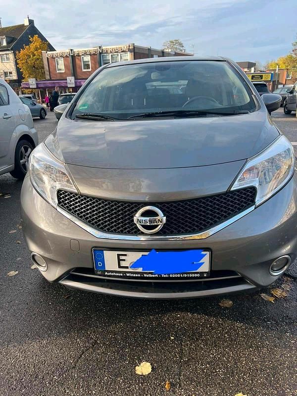 Grau Gebraucht 2015 Nissan Note Kleinwagen | 7.800 € (Etwas zu teuer) - Bild 1/4