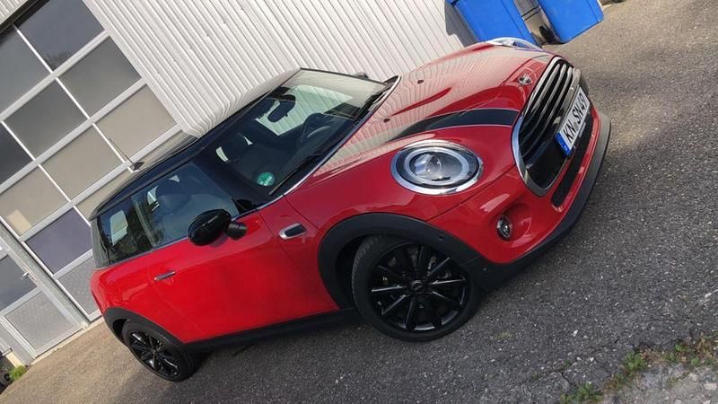 Gebraucht Mini Cooper 136 PS (100 kW) 2020 Rot Kleinwagen