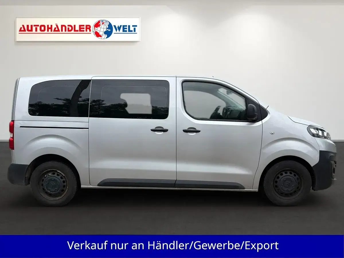 Gebraucht Citroën Jumpy 95 PS (69 kW) 2018 Silber Van / Kleinbus