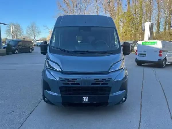 Gebraucht Fiat Ducato 179 PS (131 kW) 2025 Grau lanzarote grau Van