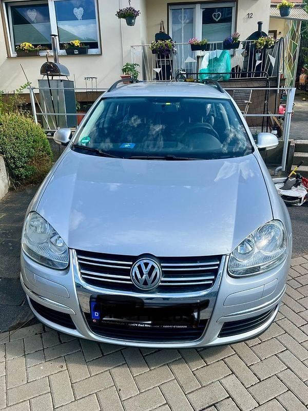 Silber Gebraucht 2009 VW Golf VI Trendline Kombi | 1.999 € (Superpreis) - Bild 1/4
