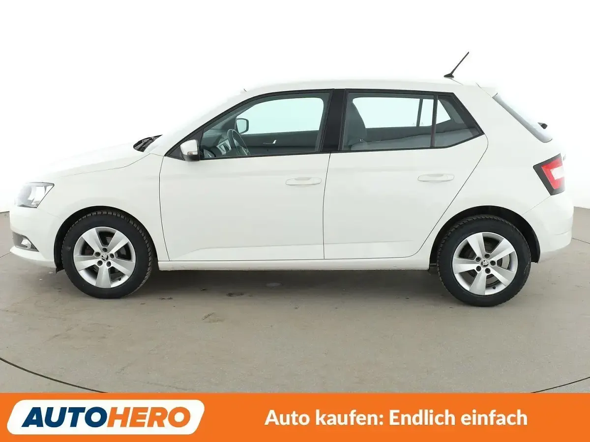 Gebraucht Skoda Fabia Ambition 95 PS (69 kW) 2017 Weiß Kleinwagen