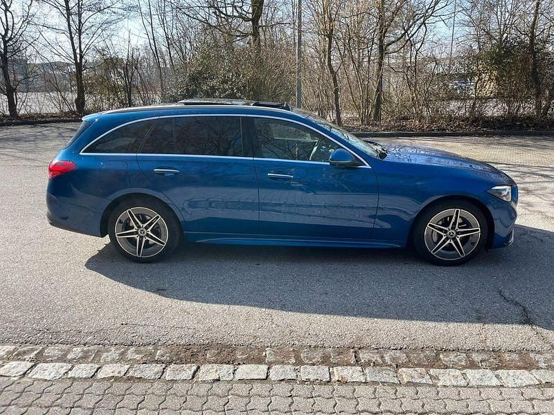 Gebraucht Mercedes C300e AMG 313 PS (230 kW) 2023 Blau Limousine