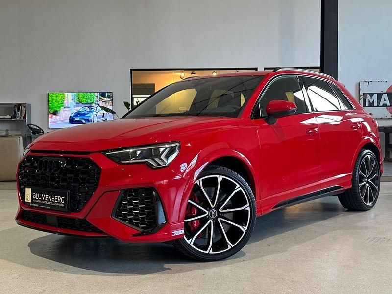 Rot Gebraucht 2020 Audi RS Q3 Sport SUV | 40.980 € (Guter Preis) - Bild 1/4