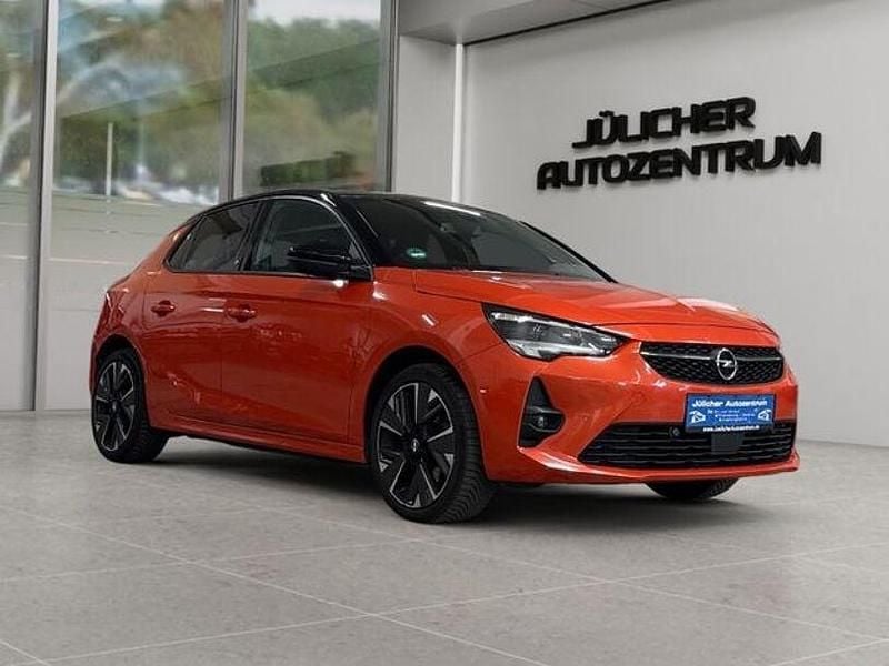 Orange Gebraucht 2021 Opel Corsa-e GS Line Kleinwagen | 10.490 € - Bild 1/4