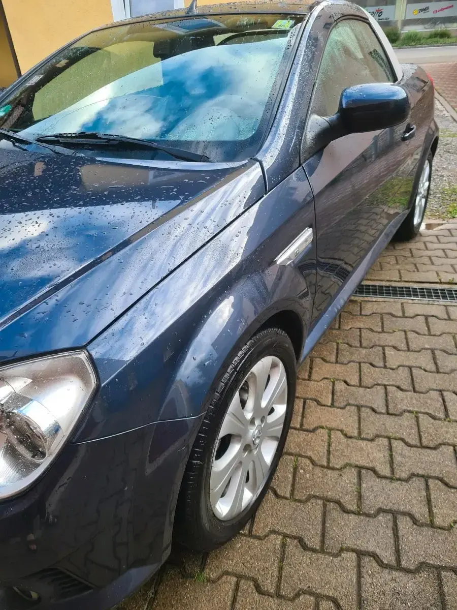 Gebraucht Opel Tigra 90 PS (66 kW) 2008 Blau Cabrio