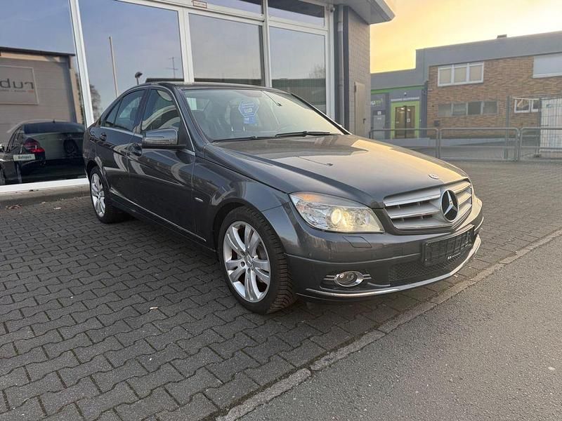 Gebraucht Mercedes C200 184 PS (135 kW) 2008 Grau Limousine