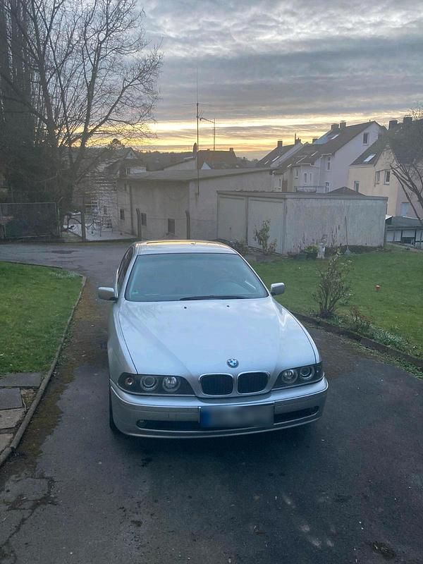 Gebraucht BMW 525 192 PS (141 kW) 2000 Silber Limousine