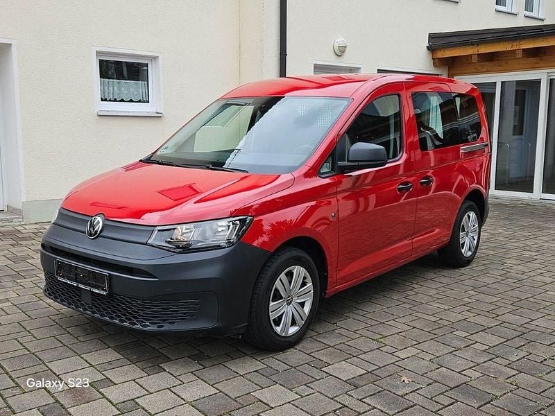 Kirschrot Gebraucht 2022 VW Caddy Van / Kleinbus | 17.900 € (Superpreis) - Bild 1/4