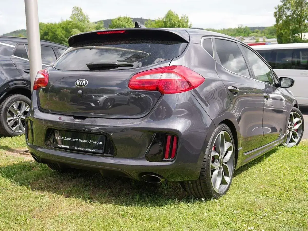 Gebraucht Kia Ceed GT-Track 204 PS (150 kW) 2017 E5b Kleinwagen