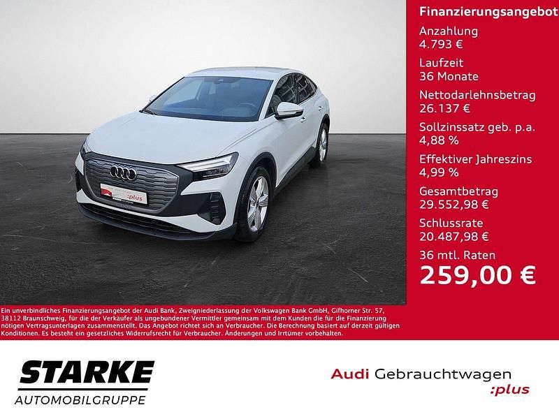 Gletscherweiß metallic Gebraucht 2022 Audi Q4 Sportback e-tron S-Line SUV | 30.930 € (Guter Preis) - Bild 1/4