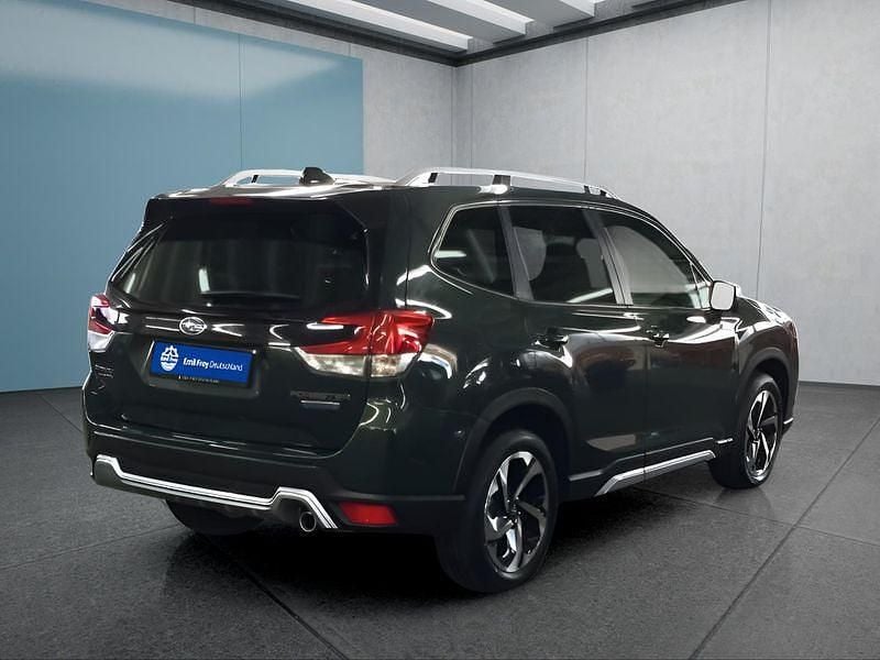 Gebraucht Subaru Forester 150 PS (110 kW) 2024 Grün SUV