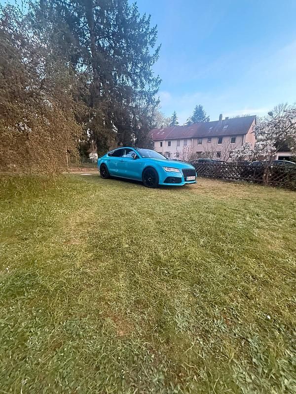 Second-hand Audi A7 245 CP (180 kW) 2011 Albastru Hatchback