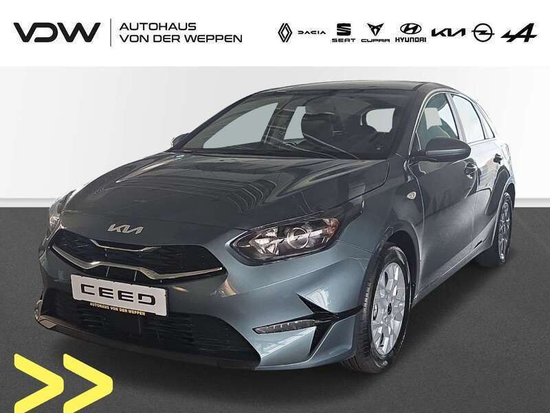 Usg yucca steel gr (grau) Gebraucht 2025 Kia Ceed Vision Limousine | 25.000 € (Fairer Preis) - Bild 1/4