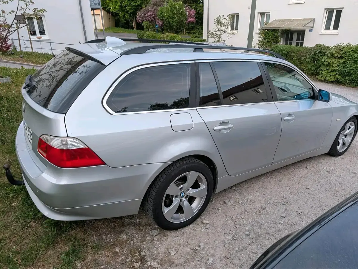 Gebraucht BMW 525 2004 Silber Kombi