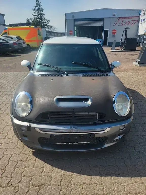 Gebraucht Mini Cooper S 163 PS (119 kW) 2004 Grau Kleinwagen