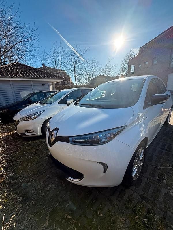 Gebraucht Renault Zoe 80 kW (109 PS) 2019 Weiß Kleinwagen
