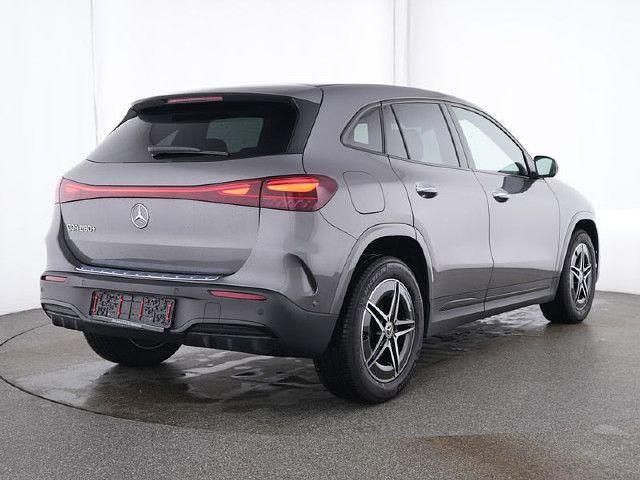 Gebraucht 2025 Mercedes EQA250 SUV | 52.390 € - Bild 1/4