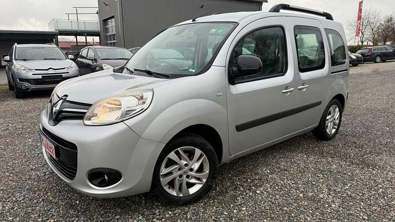 Grau silver Gebraucht 2013 Renault Kangoo Initiale Paris Van / Kleinbus | 4.000 € (Fairer Preis) - Bild 1/4
