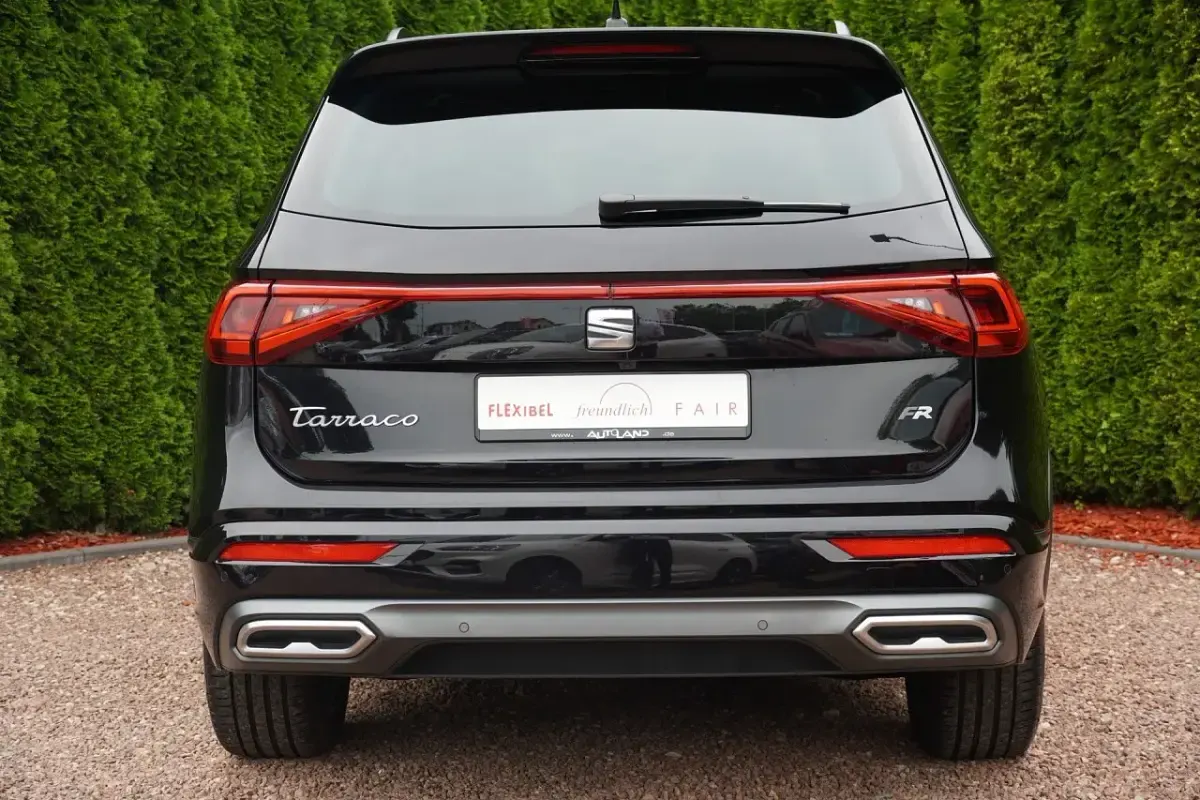 Gebraucht Seat Tarraco FR 150 PS (110 kW) 2024 Magic schwarz (metallic) SUV