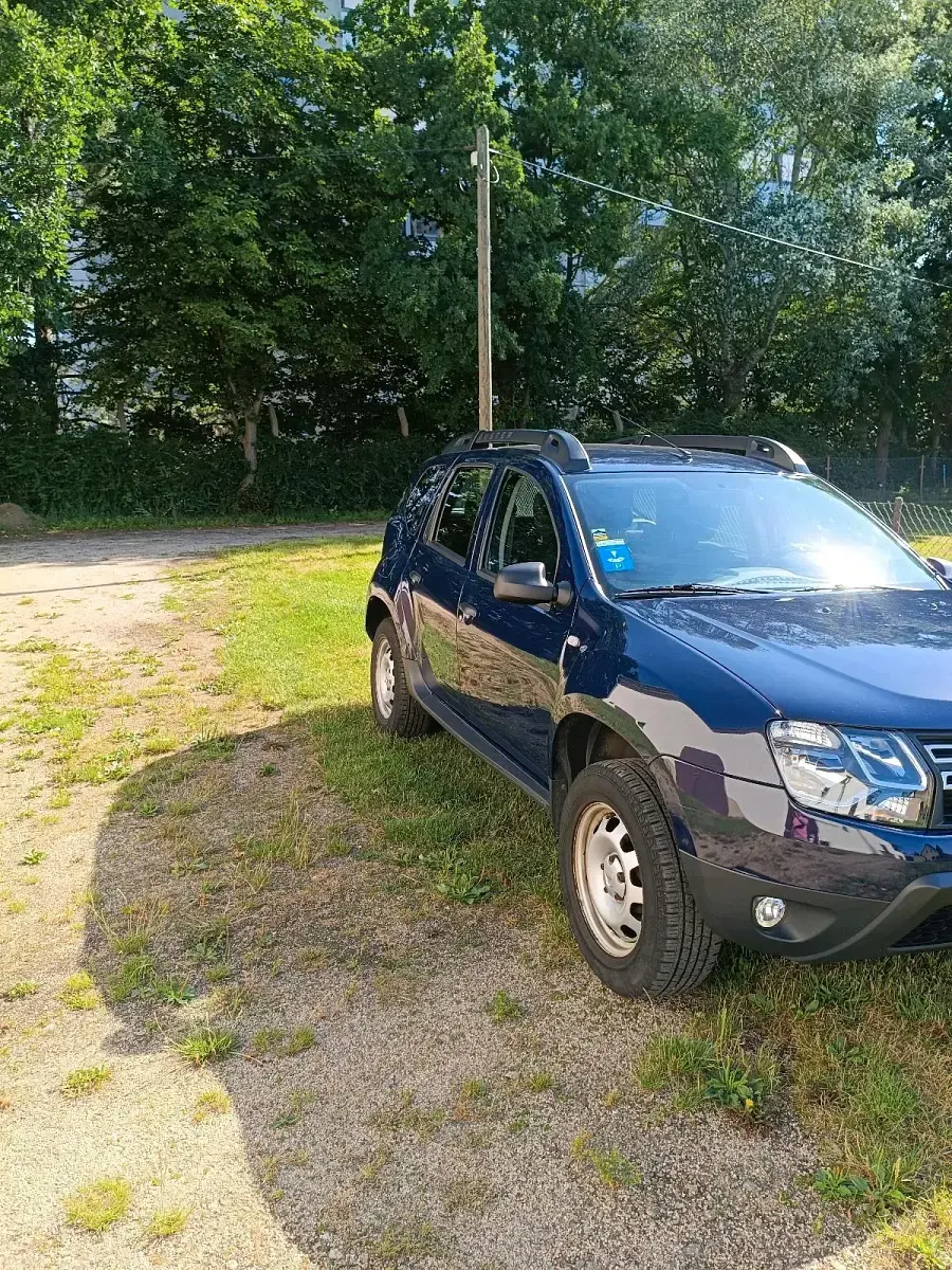 Gebraucht Dacia Duster 110 PS (80 kW) 2016 Blau SUV