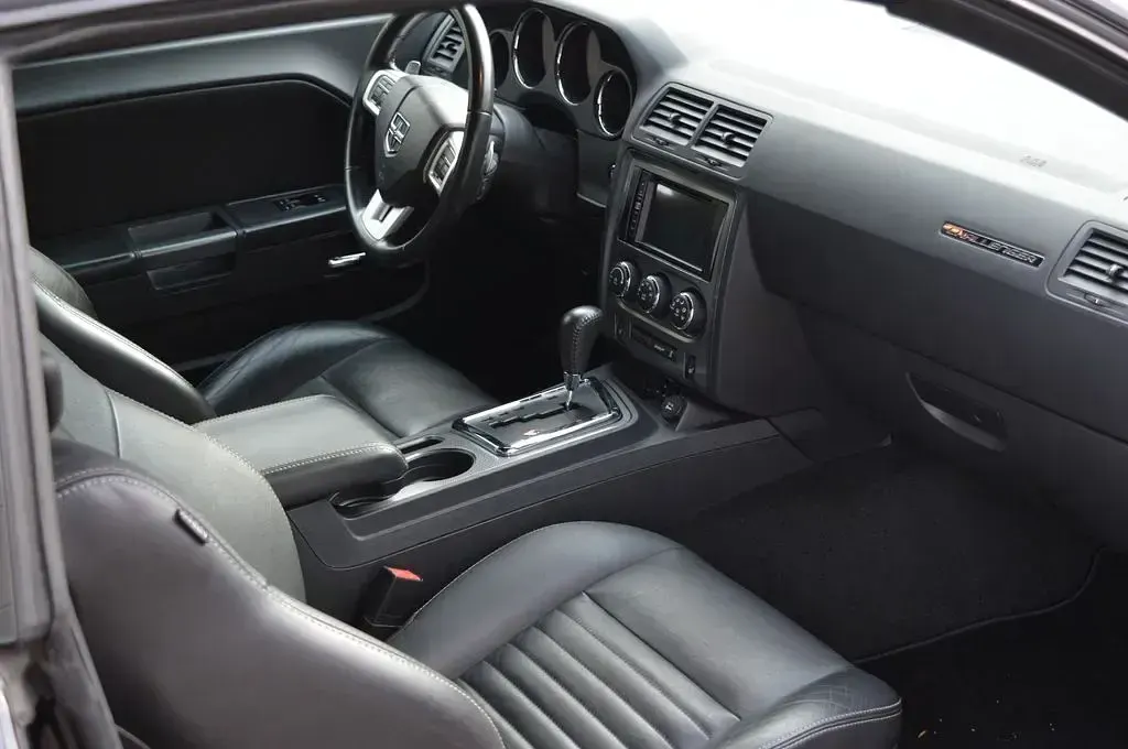 Occasion Dodge Challenger 379 ch (278 kW) 2012 Violet Coupé