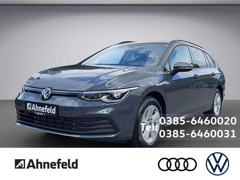 Grau metallic Gebraucht 2024 VW Golf VIII Life Kombi | 28.555 € (Fairer Preis) - Bild 1/4