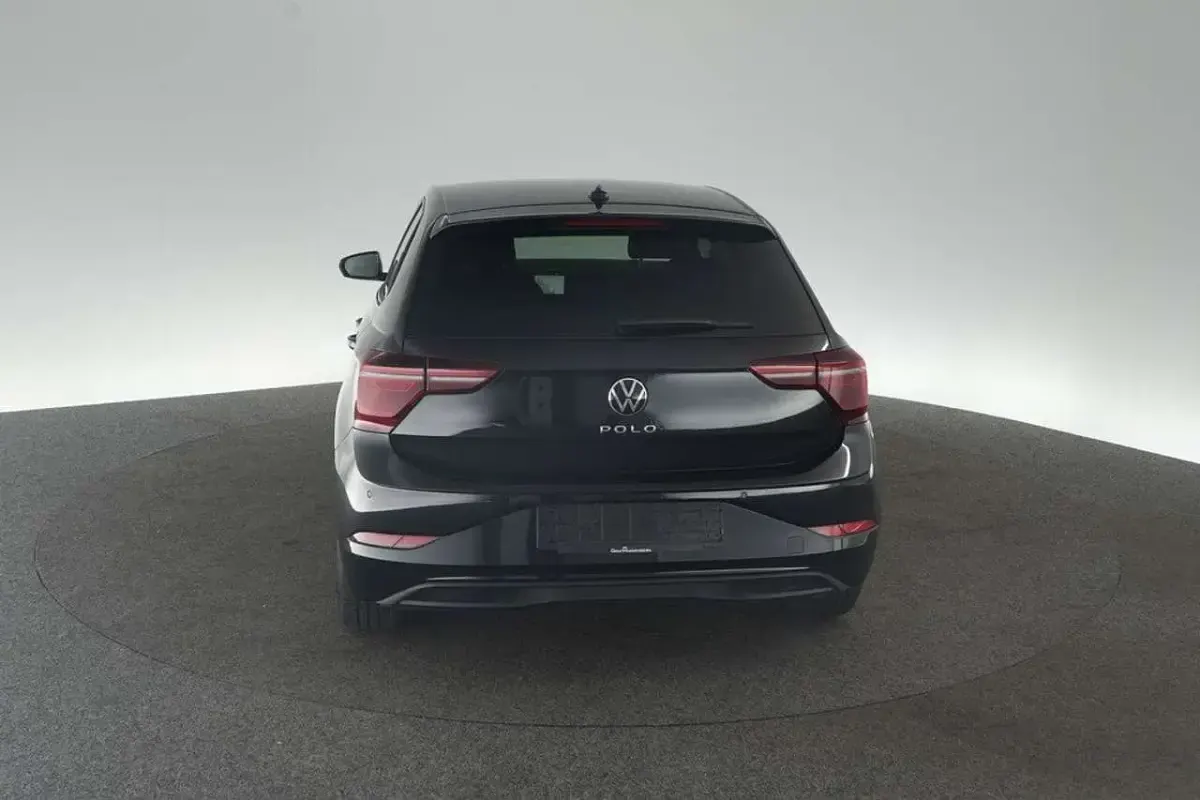 Gebraucht VW Polo Style 95 PS (69 kW) 2025 Schwarz Kleinwagen