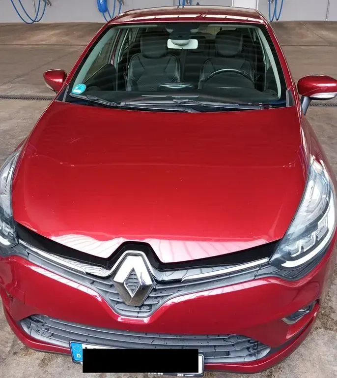 Gebraucht Renault Clio 90 PS (66 kW) 2018 Rot Limousine