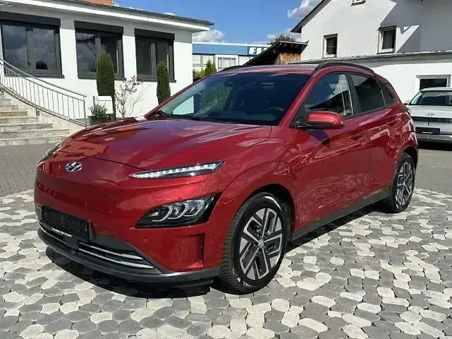 Gebraucht Hyundai Kona Trend 150 kW (204 PS) 2023 Rot SUV