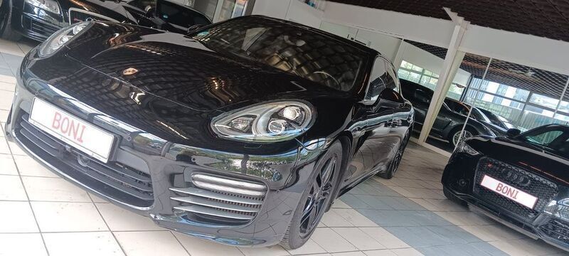 Schwarz Gebraucht 2014 Porsche Panamera Turbo Executive Limousine | 49.200 € (Superpreis) - Bild 1/4