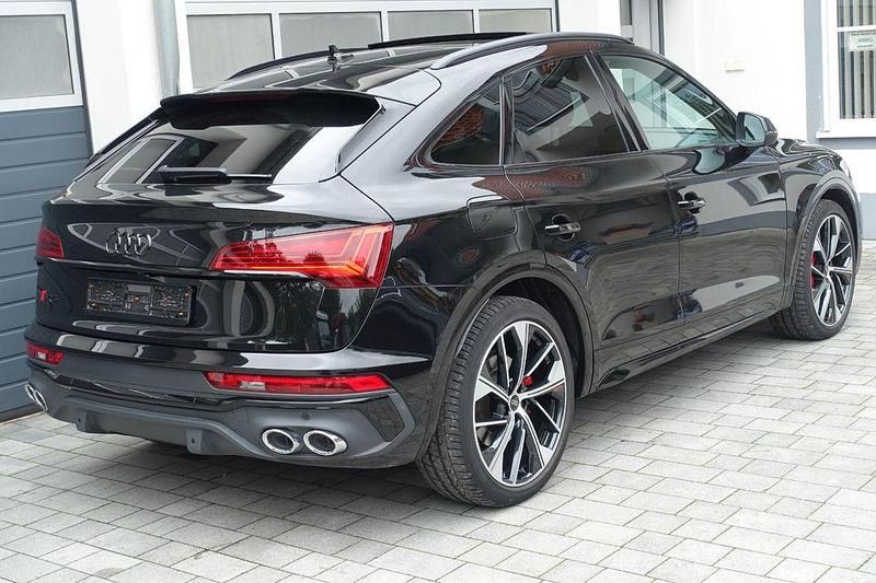Mythosschwarz Gebraucht 2022 Audi SQ5 Sportback Sport SUV | 52.850 € (Fairer Preis) - Bild 1/4