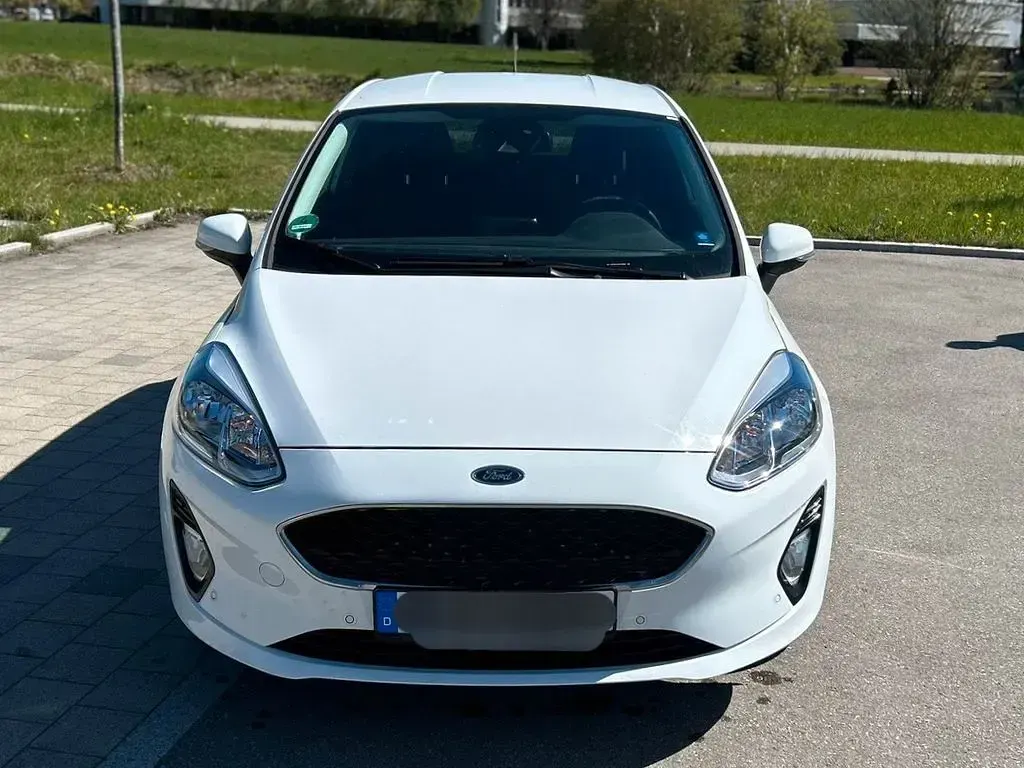 Gebraucht Ford Fiesta 86 PS (63 kW) 2019 Weiß Kleinwagen