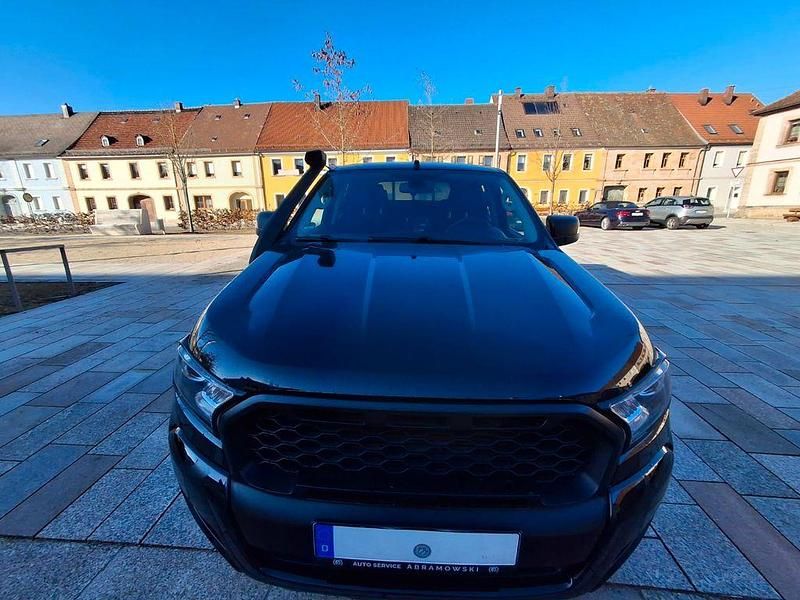 Gebraucht Ford Ranger XLT 160 PS (117 kW) 2017 Schwarz Pickup
