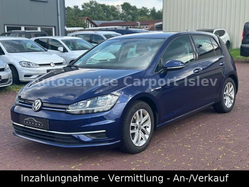 Blau Gebraucht 2019 VW Golf VII Comfortline Limousine | 17.400 € (Guter Preis) - Bild 1/4