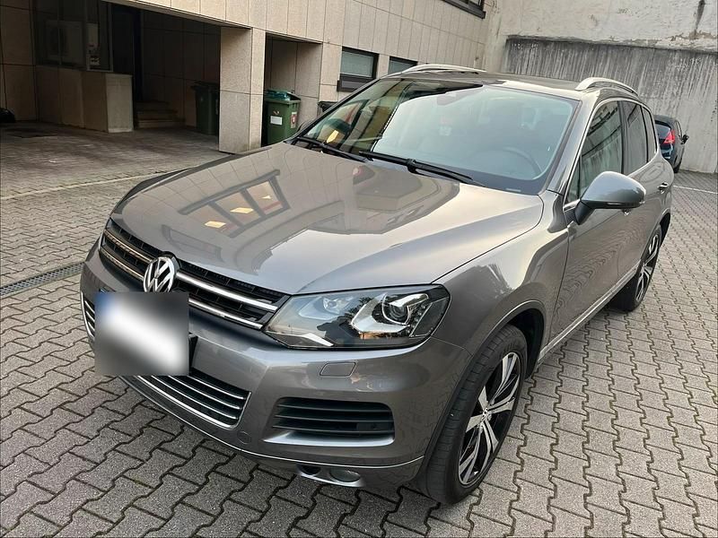 Gebraucht VW Touareg 340 PS (250 kW) 2010 Grau SUV
