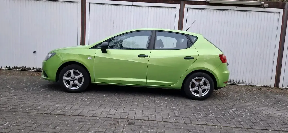 Gebraucht Seat Ibiza 105 PS (77 kW) 2014 Grün Limousine