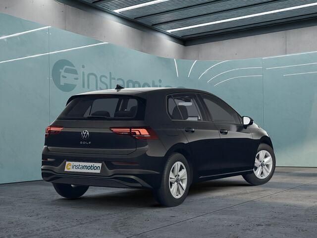 Gebraucht VW Golf VIII 116 PS (85 kW) 2024 Schwarz Limousine