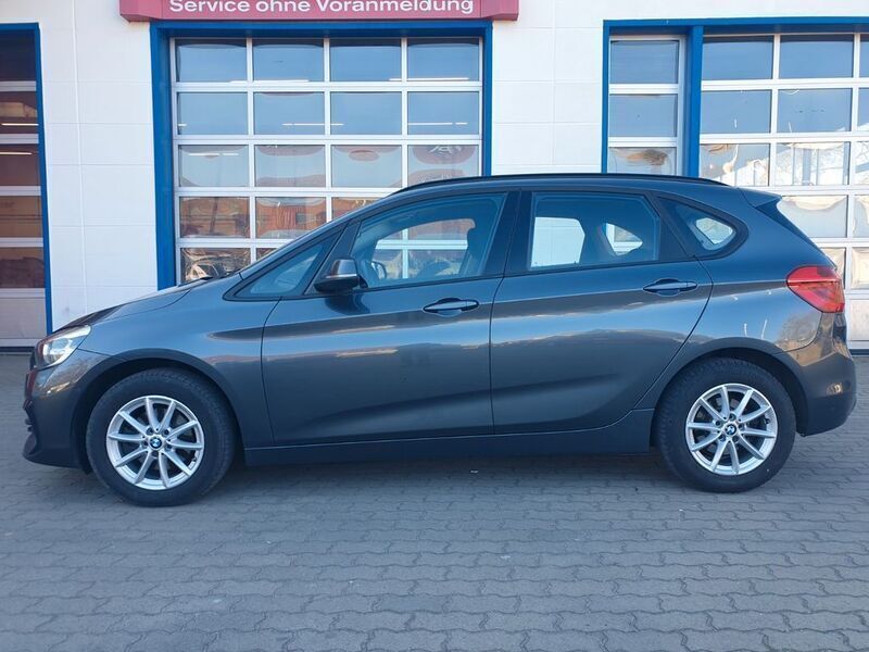 Gebraucht BMW 216 Active Tourer Advantage 116 PS (85 kW) 2019 Grau Van / Kleinbus