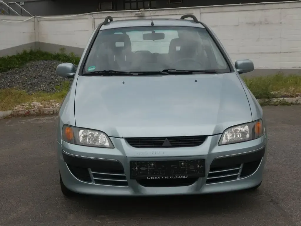 Gebraucht Mitsubishi Space Star 111 PS (81 kW) 2004 Grün Van / Kleinbus