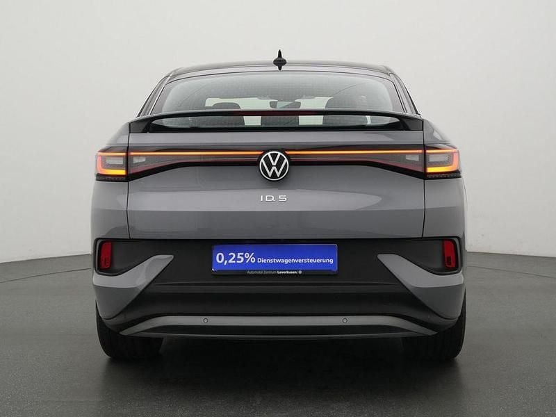 Gebraucht VW ID.5 Pro Performance 150 kW (204 PS) 2023 Grau SUV