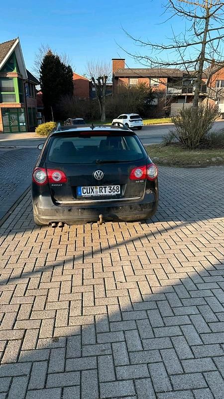 Gebraucht VW Passat 140 PS (102 kW) 2007 Schwarz Kombi