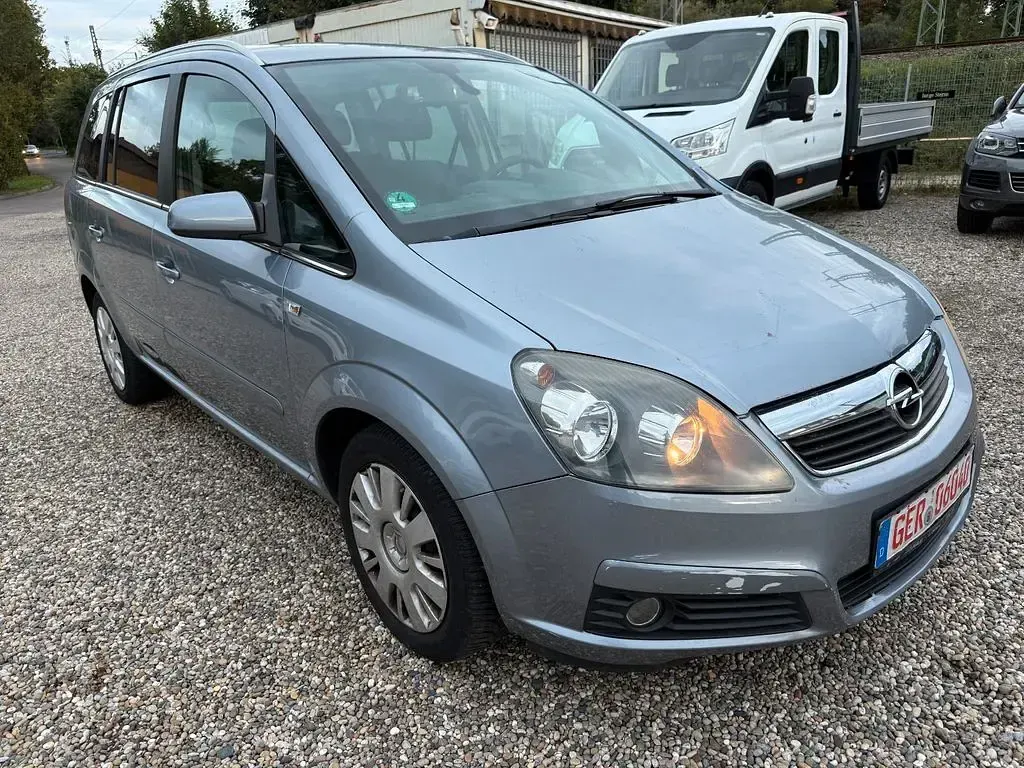 Gebraucht Opel Zafira Catch Me 94 PS (69 kW) 2007 Silber Van / Kleinbus