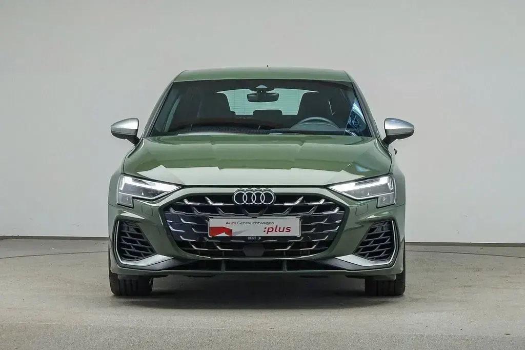 Gebraucht Audi S3 Sport 333 PS (244 kW) 2025 Distriktgrün metallic Limousine