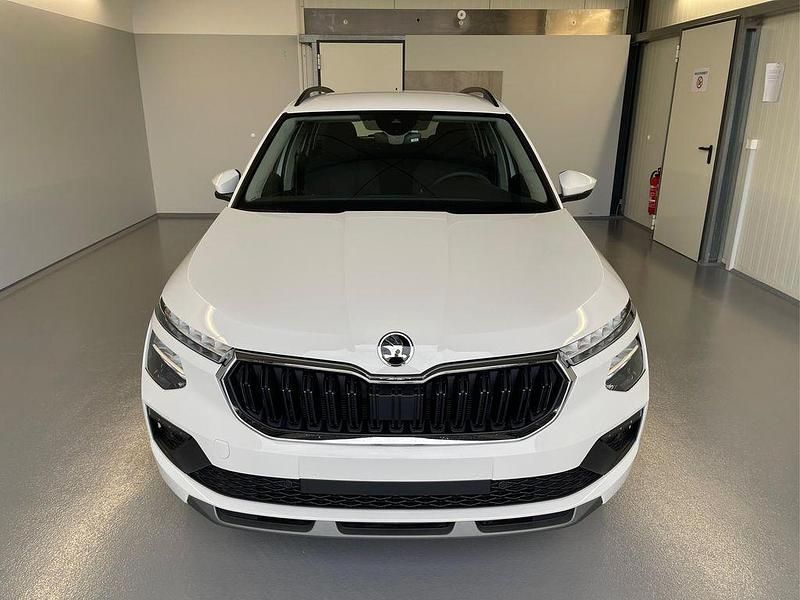 Neu Skoda Kamiq Selection 116 PS (85 kW) 2026 [9p9p] candy white SUV