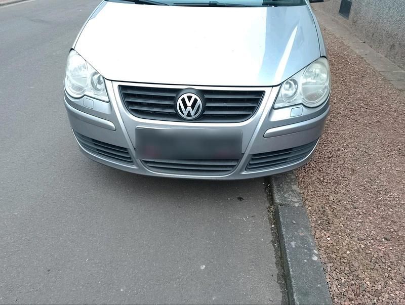 Usado VW Polo Edition 64 HP (47 kW) 2008 Cinzento Citadino