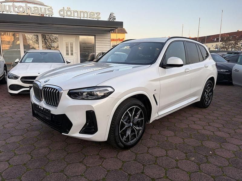 Mineralweiss (metallic) Gebraucht 2023 BMW X3 M Sport SUV | 37.999 € (Fairer Preis) - Bild 1/4