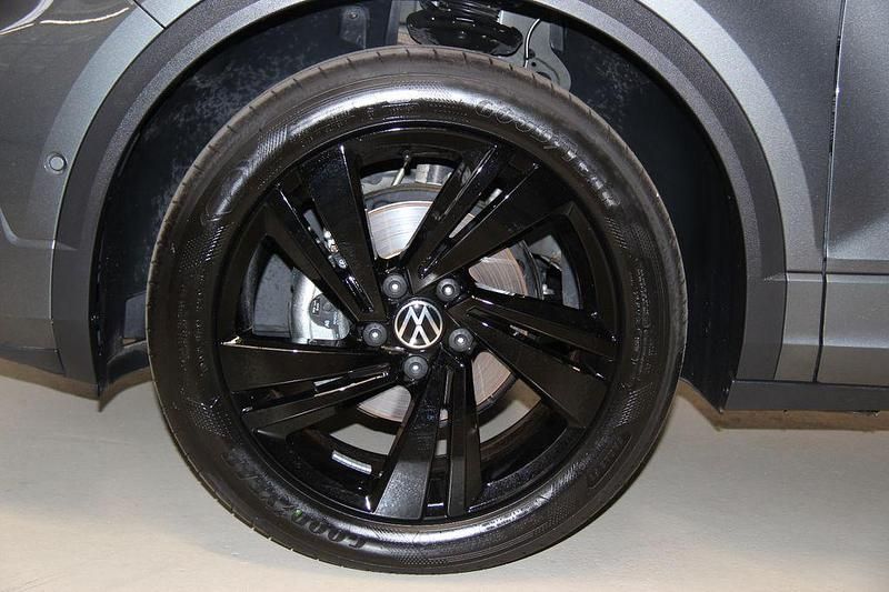 Gebraucht VW T-Roc R-line 150 PS (110 kW) 2025 Grau SUV