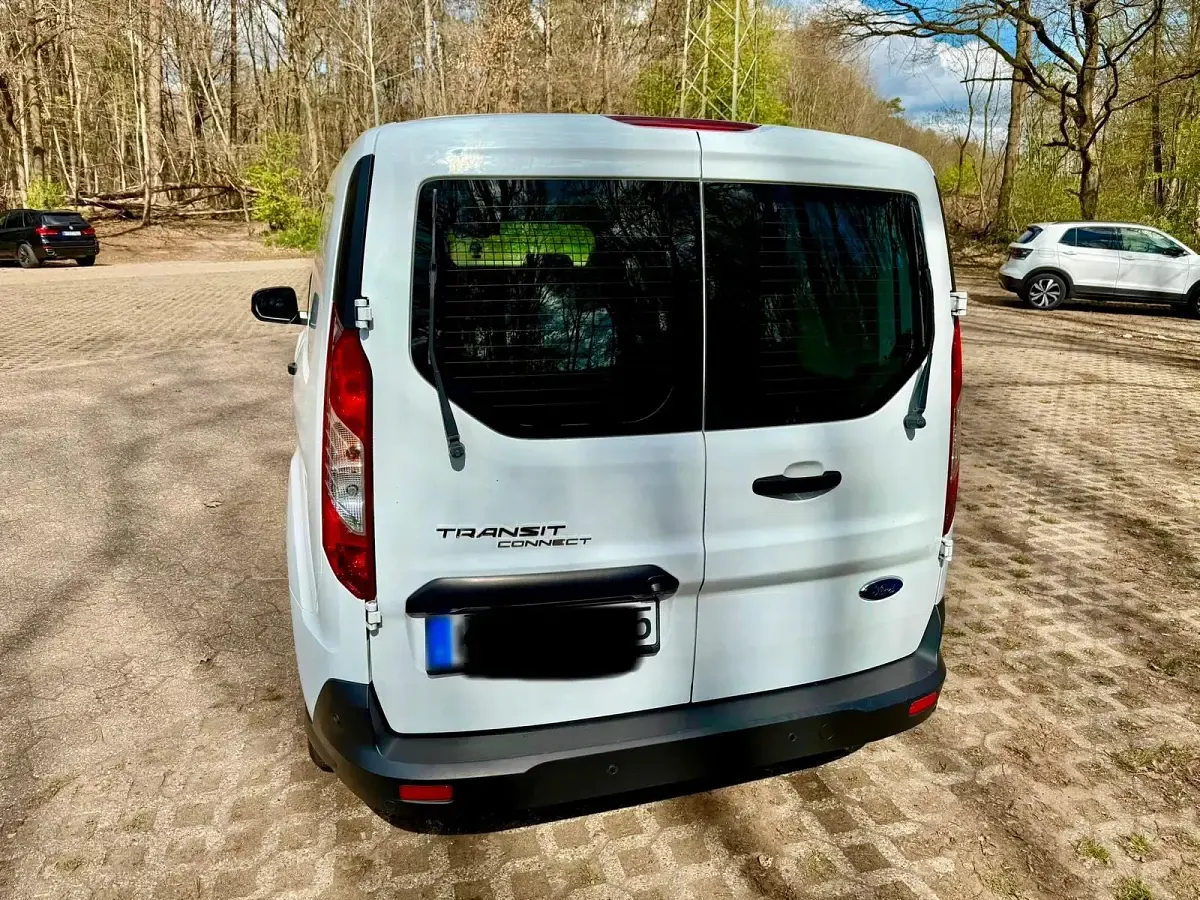 Gebraucht Ford Transit Connect 101 PS (74 kW) 2019 Weiß Van / Kleinbus